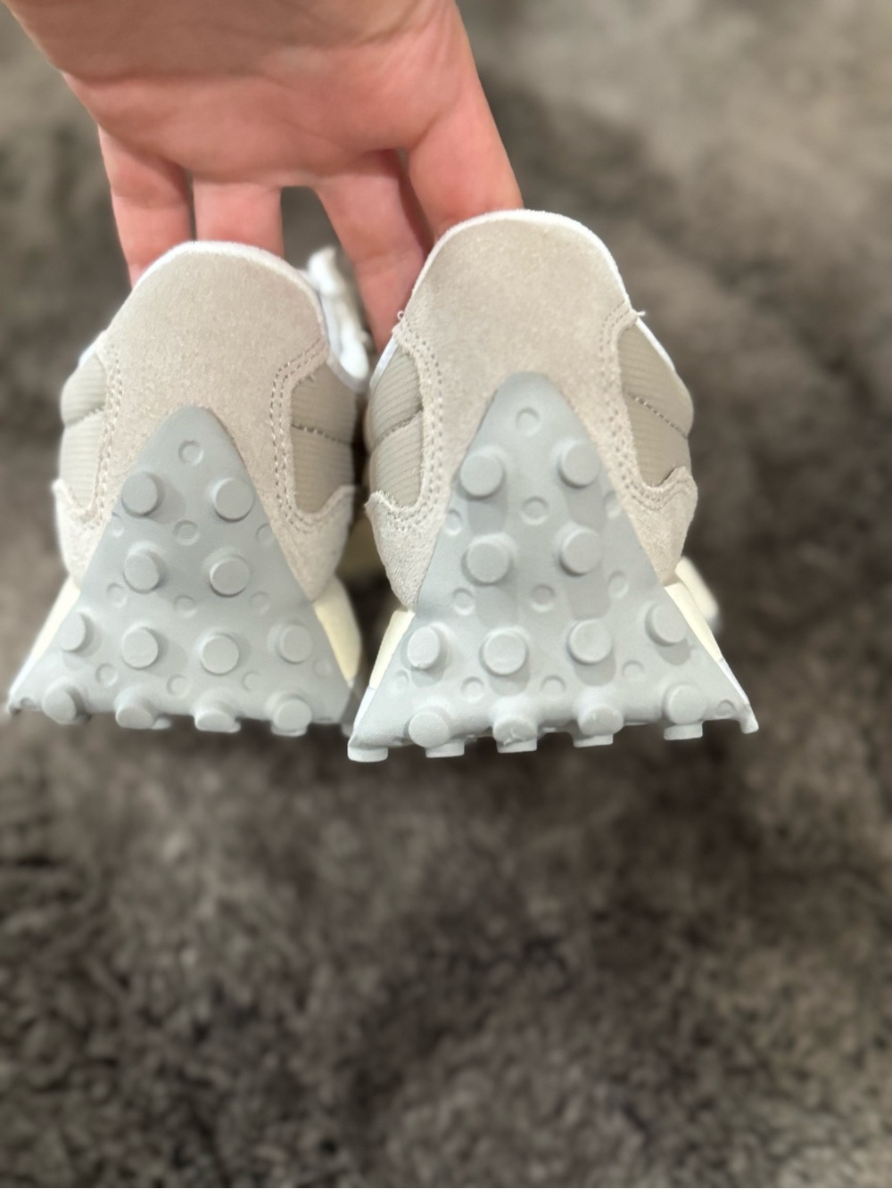 Women’s new balance 327 sneakers - Picture 3 of 5